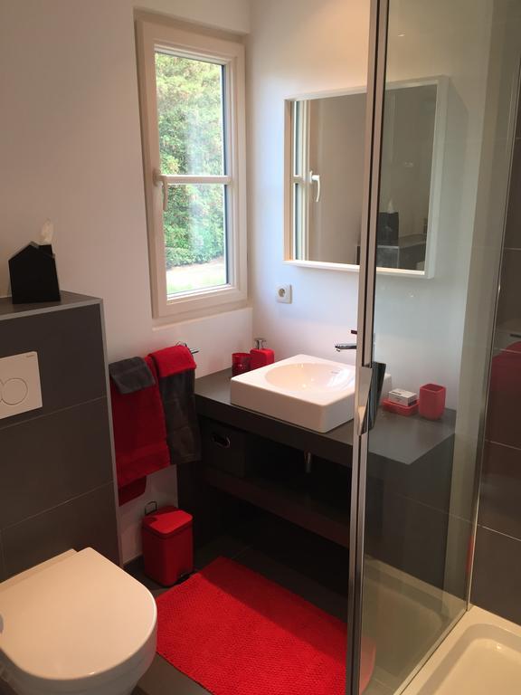 Le Chataignier Hotel Wezembeek-Oppem Bagian luar foto